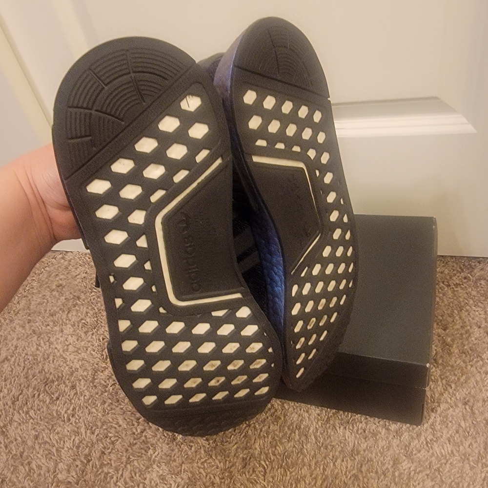 Adidas NMD R1 Goodbye Gravity Black - Picture 5 of 5